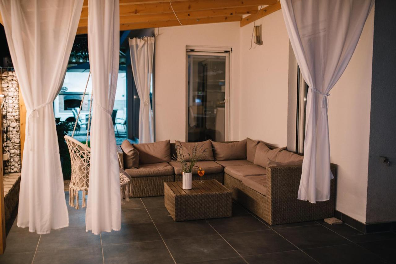 Ferienhaus Siroki Brijeg Ngoại thất bức ảnh