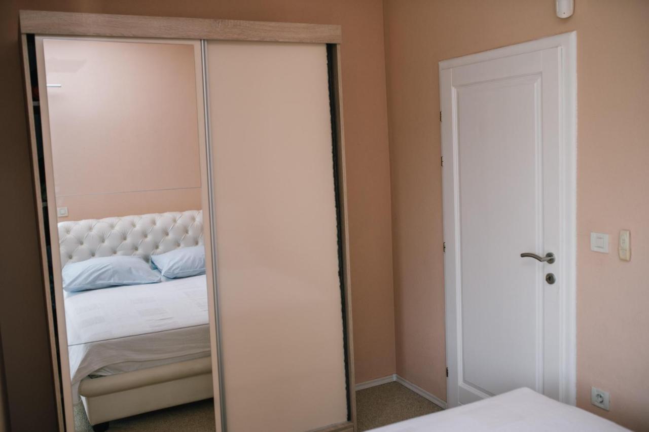 Ferienhaus Siroki Brijeg Ngoại thất bức ảnh