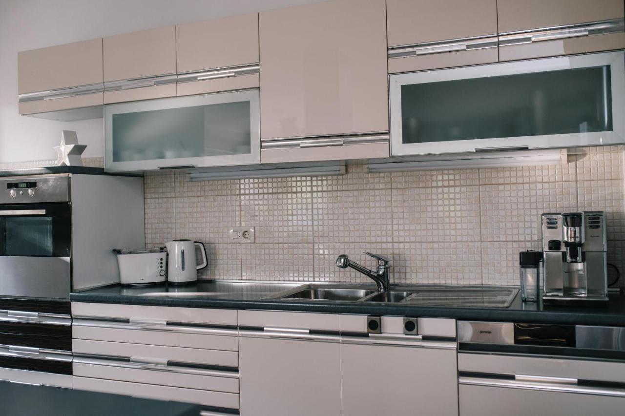 Ferienhaus Siroki Brijeg Ngoại thất bức ảnh