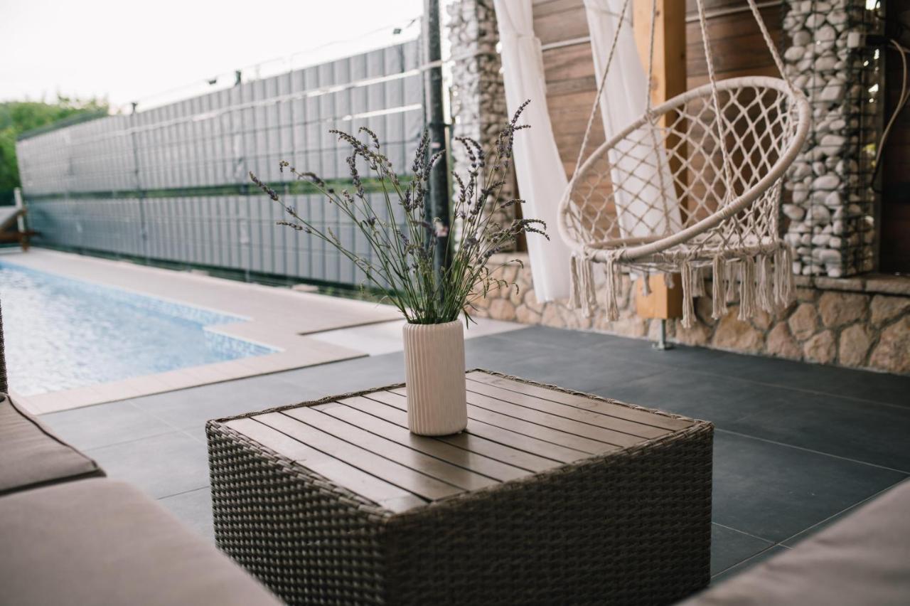 Ferienhaus Siroki Brijeg Ngoại thất bức ảnh