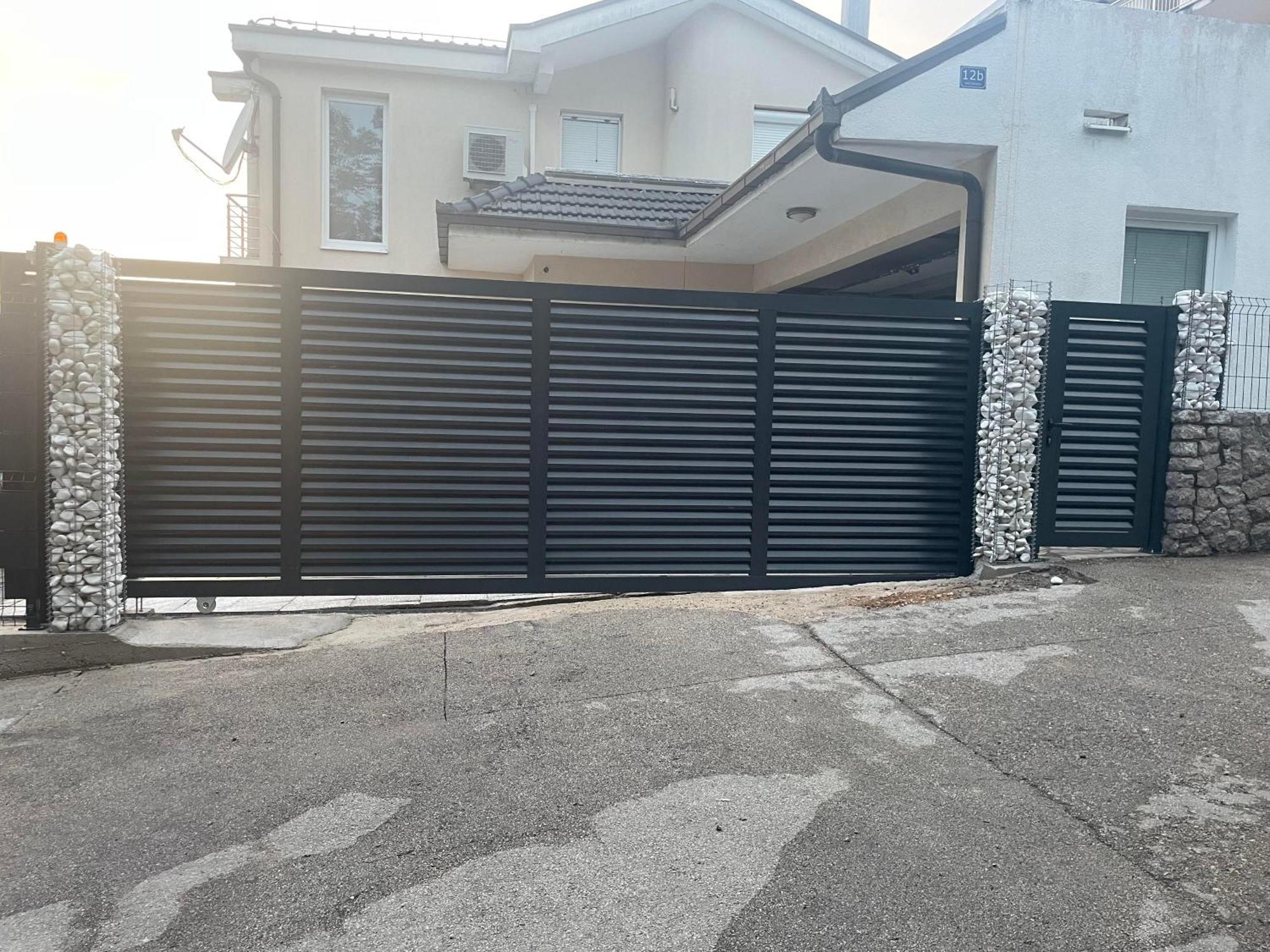 Ferienhaus Siroki Brijeg Ngoại thất bức ảnh